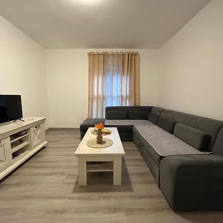 Orlando Apartman Kotor Ngoại thất bức ảnh